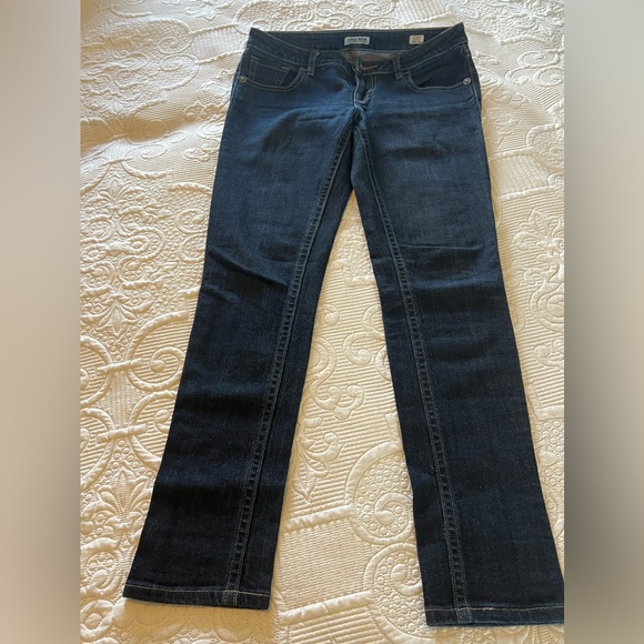 Women’s MEK Alden Cigaretteette Jeans - Picture 3 of 5
